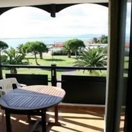 Appartement T2 6 Couchages Avec Terrasse Et Acces Piscine Au Barcares - Fr-1-195-17 *
